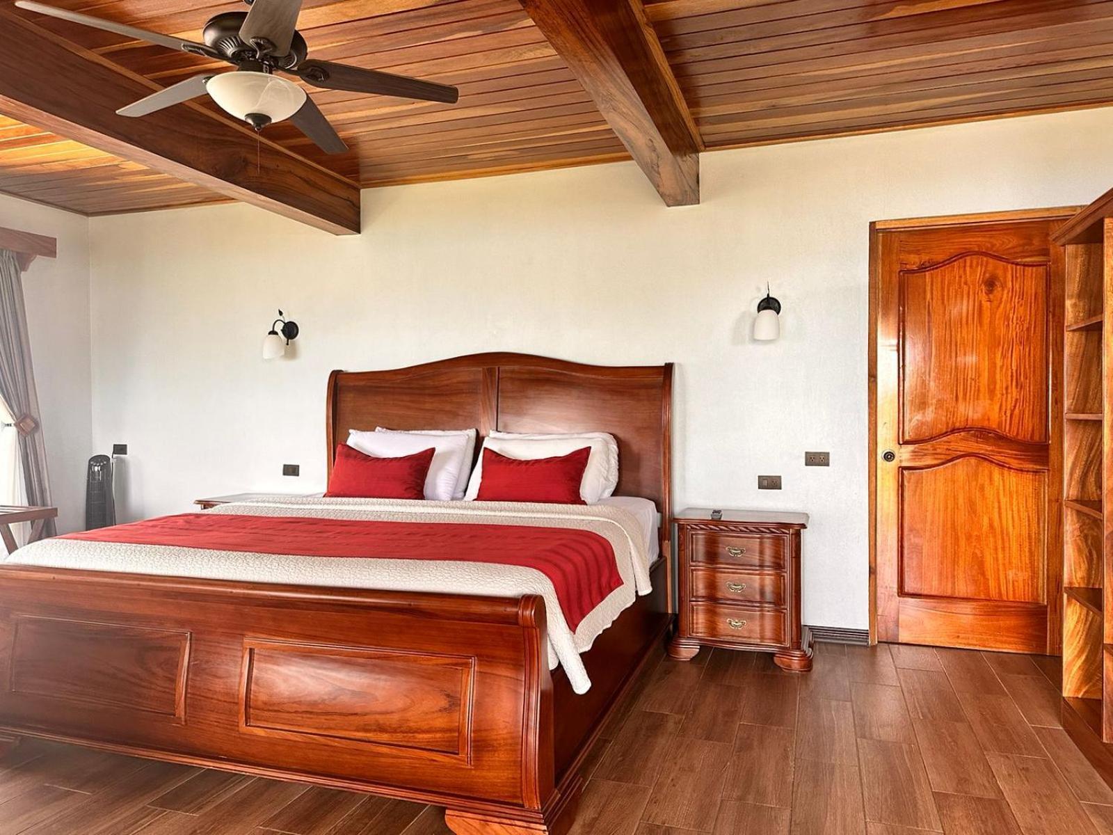Hotel Tropico Monteverde Kültér fotó